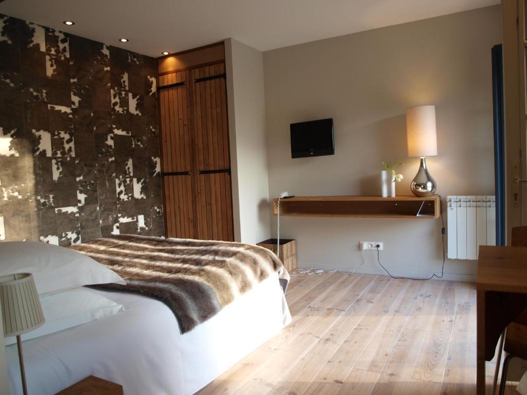 Clos Masure Hôtel De Campagne ® Belmesnil Habitación foto