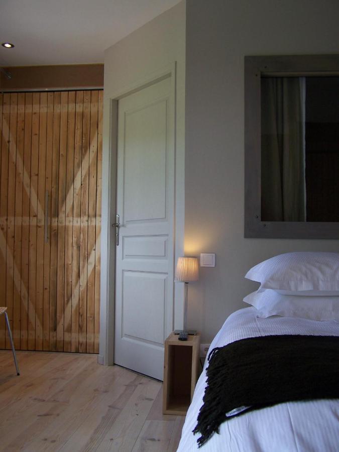 Clos Masure Hôtel De Campagne ® Belmesnil Habitación foto
